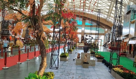 Hơi thở văn hóa trong lòng hội chợ: 'Tinh hoa Thu Hà Nội' – Bản hòa ca giữa truyền thống và đổi mới