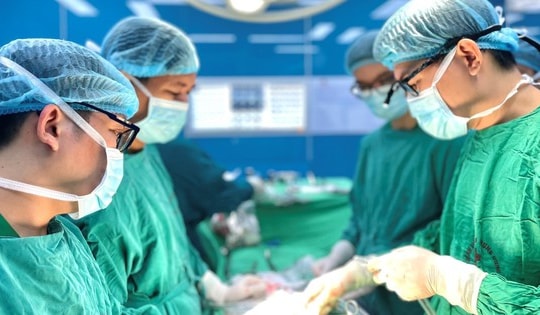 Đang xây dựng chính sách tiền lương, phụ cấp đối với cán bộ, nhân viên ngành Y tế