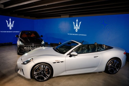 Ngắm xe mui trần thuần điện đầu tiên của Maserati, về Việt Nam giá 13,3 tỷ đồng
