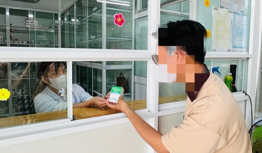 6 lợi ích quan trọng khi điều trị HIV sớm