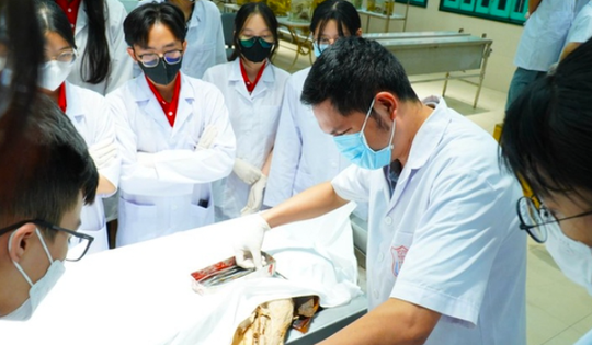 Giáo viên sắp có phụ cấp độc hại lên tới 0,4 lần lương cơ sở