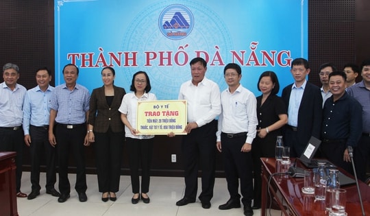 Bộ Y tế kiểm tra công tác phòng, chống dịch sau mưa lũ tại Đà Nẵng