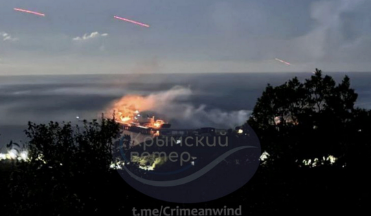 UAV Ukraine tấn công một trong những cảng xuất khẩu dầu lớn nhất của Nga ở Biển Đen