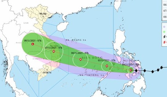 Thủ tướng yêu cầu ứng phó bão Kalmaegi với tinh thần quyết liệt nhất, lường trước kịch bản xấu nhất