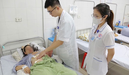 Cứu sản phụ mang thai 32 tuần bị viêm ruột thừa nguy hiểm