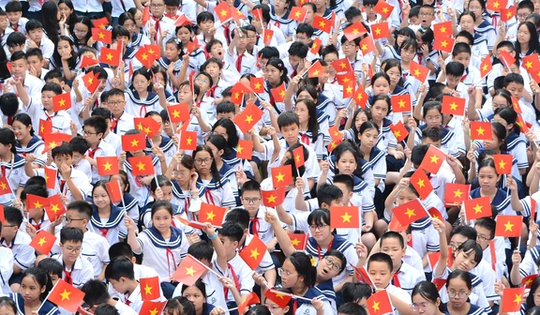 Giáo viên đóng góp ý kiến tâm huyết vào Dự thảo Văn kiện Đại hội XIV của Đảng