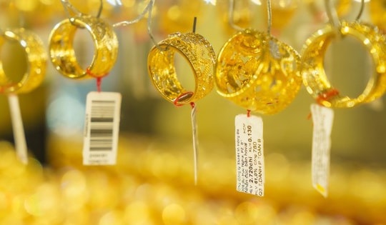 Giá vàng hôm nay ngày 5/11 tiếp đà giảm rất mạnh