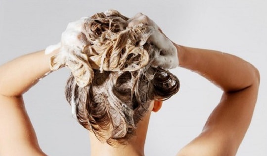 Cục Quản lý Dược yêu cầu thu hồi dầu gội phủ bạc Natural Black Hair Colorant vì là 'hàng giả'