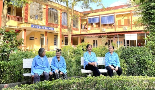 Trung tâm Y tế miền núi xây dựng cơ sở y tế Xanh - Sạch - Đẹp, nâng cao chất lượng phục vụ nhân dân