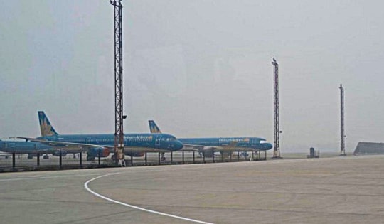 Bão số 13 diễn biến phức tạp, tạm dừng hoạt động 6 sân bay