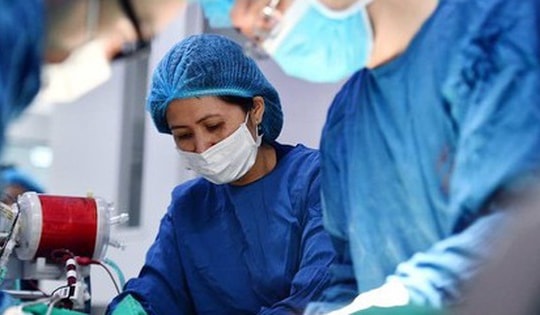 Góp ý Dự thảo Văn kiện trình Đại hội XIV của Đảng: Xây dựng hệ thống Y tế Việt Nam công bằng, chất lượng, hiệu quả và bền vững