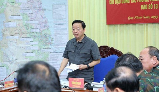 Di dời triệt để người dân ở nhà cấp 4 không an toàn, ven biển để ứng phó với bão số 13