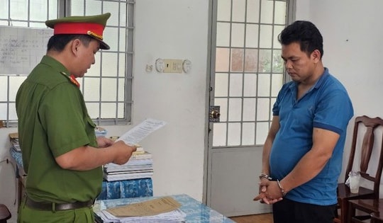 Bắt gã đàn ông dụ dỗ bé gái 13 tuổi quan hệ tình dục