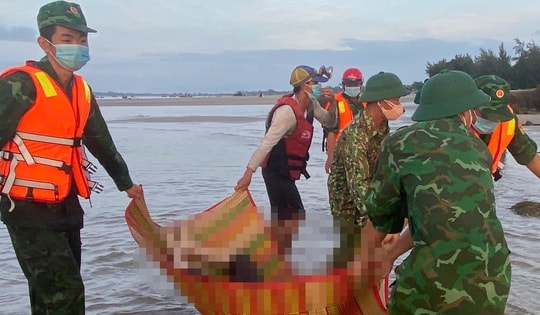 Tìm thấy thi thể du khách bị cuốn trôi khi tắm biển ở Lâm Đồng