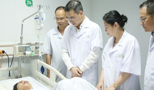 Điều dưỡng bị đâm 11 nhát đã xuất viện, tiếp tục điều trị phục hồi thần kinh