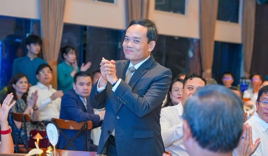 Lãnh đạo TPHCM gặp gỡ giới đại học: Khơi nguồn sáng kiến tri thức, kiến tạo đô thị xanh và nhân văn