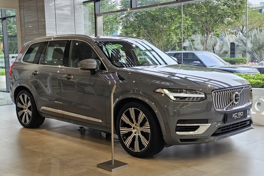 Bảng giá ô tô Volvo mới nhất tháng 11/2025