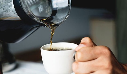 Uống cà phê có gây rung nhĩ?