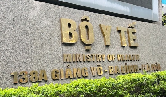 Danh sách tập thể, cá nhân ngành y tế được đề nghị khen thưởng danh hiệu Anh hùng Lao động, Huân chương Lao động hạng Nhất, Nhì, Ba