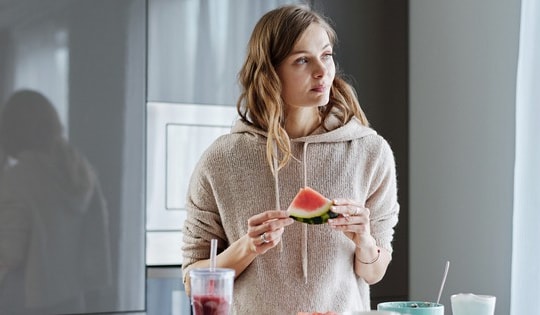 10 thói quen giúp đường ruột ‘tự chữa lành’ mà không cần chế độ ăn kiêng nghiêm ngặt