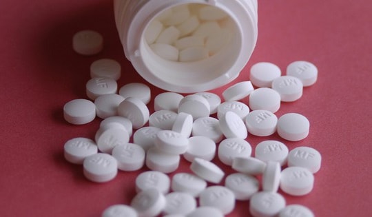 5 nhóm thực phẩm người bệnh tiểu đường cần tránh khi dùng thuốc metformin