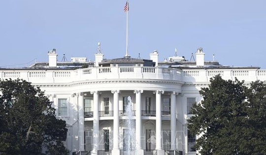 Nhà Trắng thúc giục các cơ quan liên bang của Mỹ trả lương nhân viên