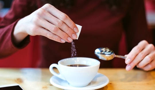 Có nên dùng ‘đường ăn kiêng’ để giảm cân?