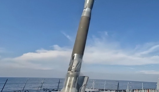 Siêu tên lửa Zircon 'bất khả đánh chặn' của Nga khai hỏa ở Ukraine