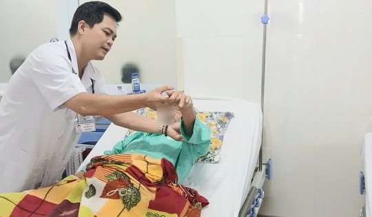 Nhiều người ở Khánh Hòa bị đột quỵ không phải chuyển đi xa