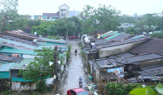 Sống khổ trong khu tập thể gần nửa thế kỷ