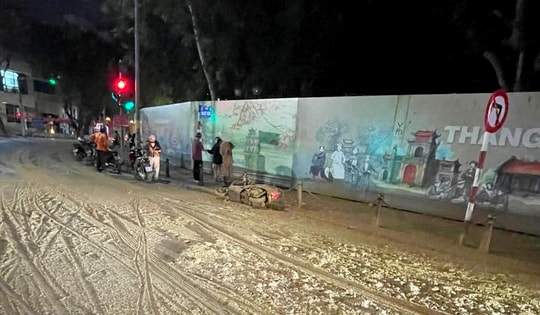 MRB Hà Nội bác bỏ tin đồn bùn nhão gây trơn trượt trên phố liên quan đến Metro khoan ngầm