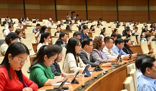 Quốc hội xem xét loạt cơ chế đặc thù để đột phá phát triển giáo dục và đào tạo