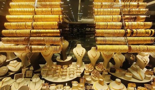 Giá vàng phục hồi từ mức thấp nhất một tuần