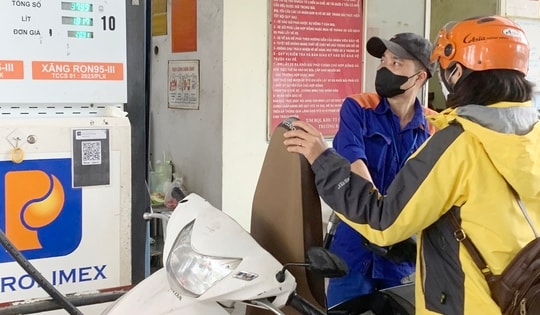 Giá xăng đồng loạt giảm trong kỳ điều ngày 20/11