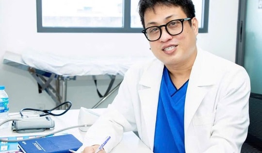 Bác sĩ sống chung với HIV hơn 15 năm và hành trình 'ngừng cho HIV quyền phá hỏng cuộc đời mình'