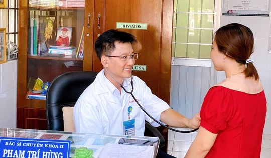 Bác sĩ Phạm Trí Hùng: Người bạn, người anh của bệnh nhân HIV