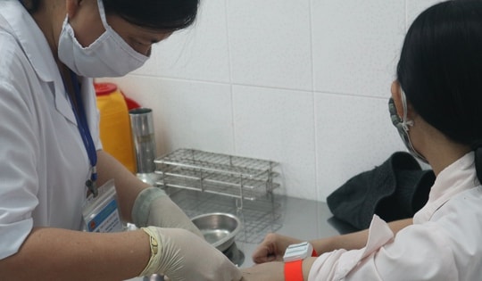 Người có nguy cơ cao với HIV nên làm gì?