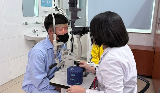 Chuyên gia cảnh báo, nhiều người biến chứng nặng nề do chủ quan sau chấn thương mắt