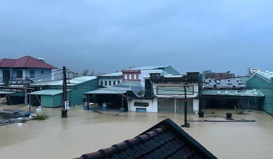 Thủy điện có góp phần gây ra lũ lịch sử ở miền Trung?