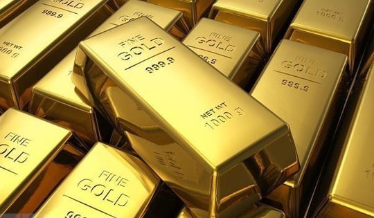 Giá vàng thế giới chốt tuần trong trạng thái giằng co