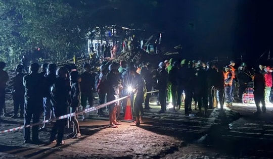 Thi thể tài xế xe đầu kéo bị cuốn trôi được tìm thấy cách hiện trường hơn 30km