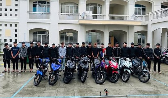 Hơn 20 thanh thiếu niên mang hung khí náo loạn Đà Nẵng lúc nửa đêm, 6 người bị tạm giam