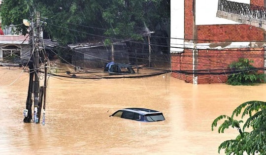 Mưa lũ lịch sử ở miền Trung gây thiệt hại hơn 13 nghìn tỷ đồng