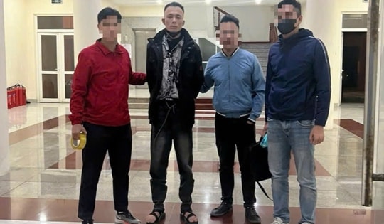 Gã thanh niên nhiễm HIV ép bé gái 12 tuổi vào nhà nghỉ