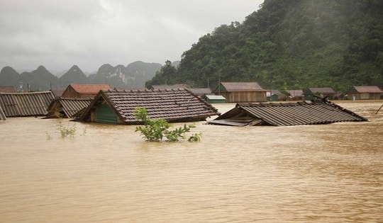 Những đặc điểm hiếm gặp của đợt mưa lũ lịch sử ở miền Trung