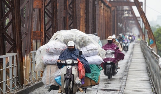 Miền Bắc mưa rét từ chiều mai, miền Trung chuẩn bị kết thúc mưa lũ