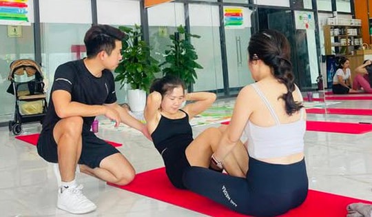 Phòng tập 'tối giản' giúp tăng cơ, giảm mỡ đang 'hút' giới trẻ