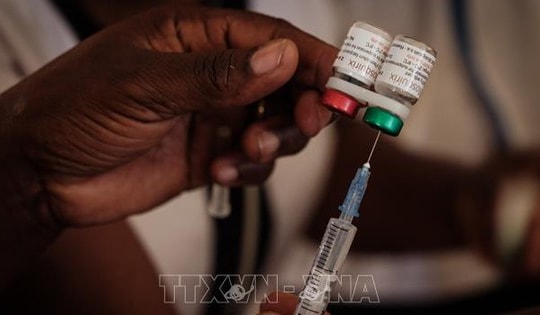 Mở rộng cơ hội cho trẻ em tiếp cận vaccine chống sốt rét