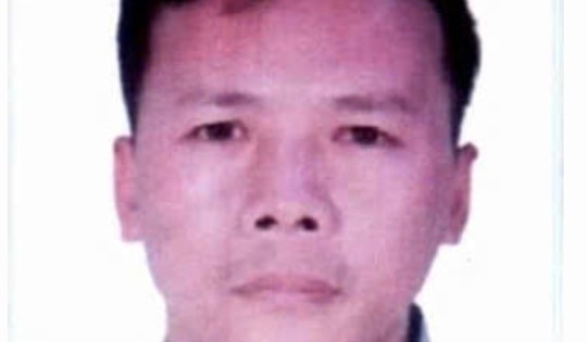 Truy nã đối tượng làm giả hồ sơ giáo viên để vay tiền ở Hà Nội