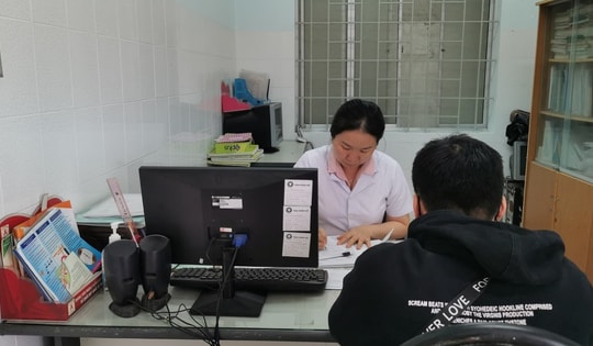 Người nhiễm HIV ở Khánh Hòa an tâm điều trị bằng thuốc ARV để có sức khỏe ổn định